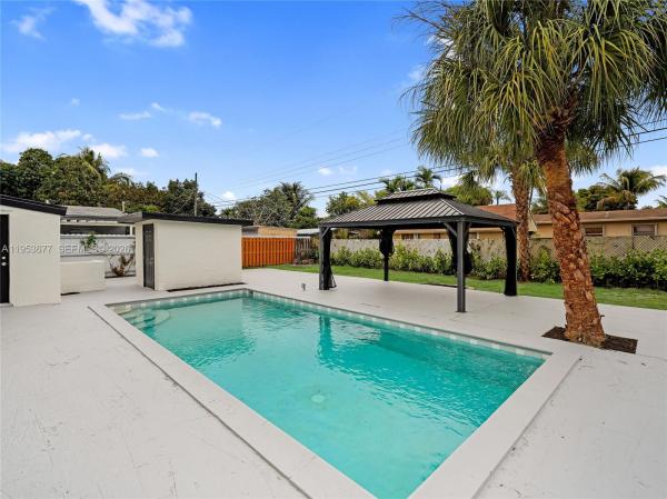 Heritage Homes, 7091 Harding St, Hollywood, Florida 33024, image 2