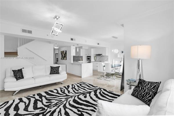 Palmetto Place, 99 SE Mizner Blvd, Boca Raton, Florida 33432, image 2