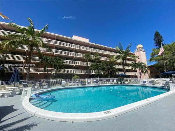 Eldorado Plaza West, 180 NE 12th Ave #14E, Hallandale Beach, Florida 33009, image 1