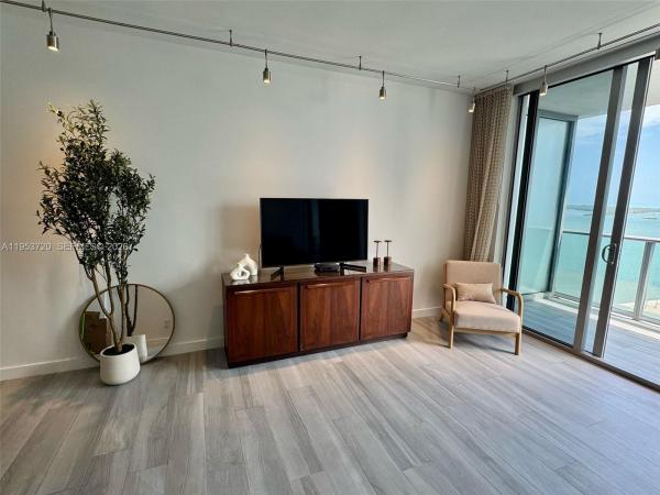 Brickell House, 1300 Brickell Bay Dr #2504, Miami, Florida 33131, image 1