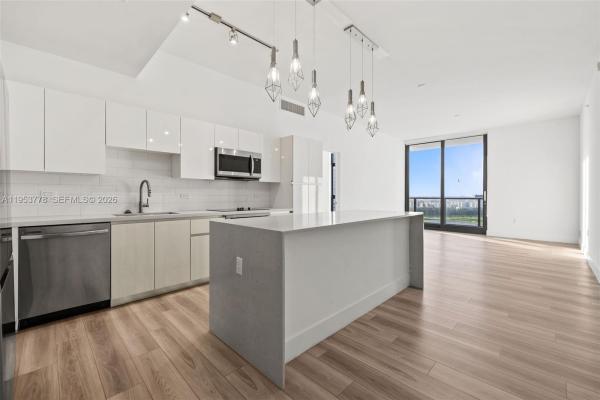 Mondrian Hallandale Beach Residences, 101 Diplomat Pkwy, Hallandale Beach, Florida 33009, image 1