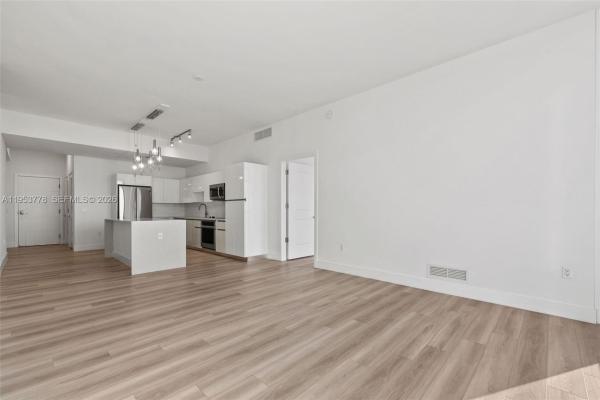 Mondrian Hallandale Beach Residences, 101 Diplomat Pkwy, Hallandale Beach, Florida 33009, image 2