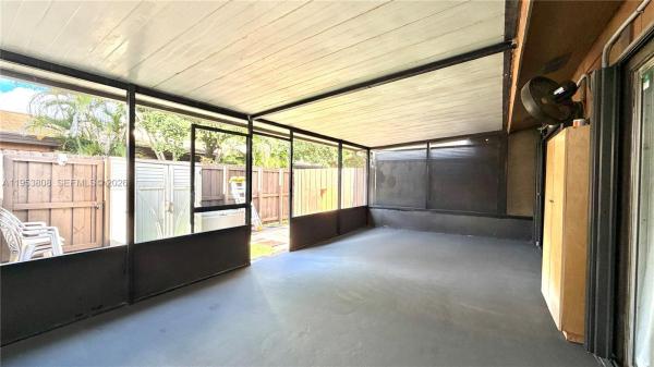 Cedarwoods At Pembroke Lakes, 10271 Oleander Ct, Pembroke Pines, Florida 33026, image 1
