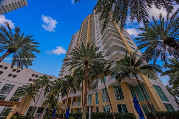Duo West, 1745 E Hallandale Beach Blvd #PH-03W, Hallandale Beach, Florida 33009, image 1