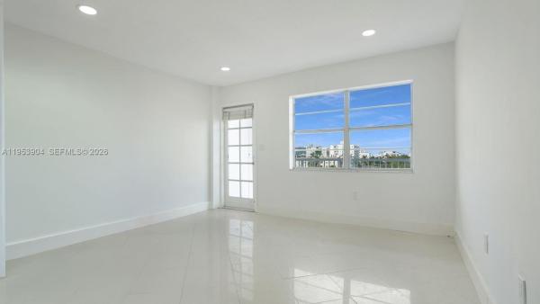 Apollo, 1130 11th St #6J, Miami Beach, Florida 33139, image 3