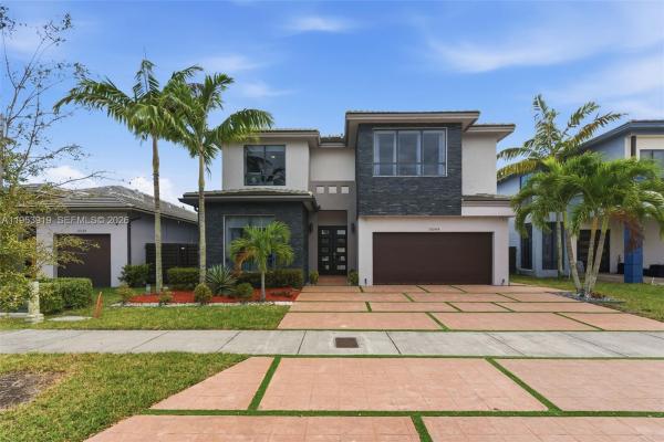 16044 SW 136th Way, Unincorporated Dade County, Florida 33196, image 1