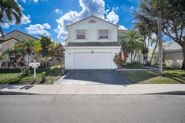 Wedgewood Cove, 13930 Oak Ridge Dr, Davie, Florida 33325, image 1