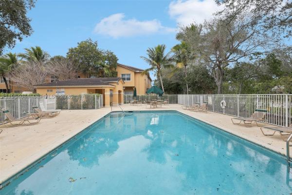 Crestwood At Carolina, 2923 Crestwood Ter #5104, Margate, Florida 33063, image 2