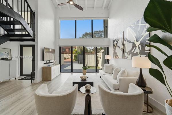 7855 SW 106th Ave, Unincorporated Dade County, Florida 33173, image 1