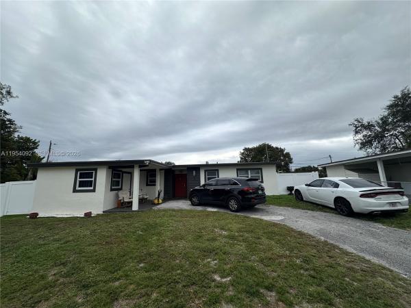 Silver Lake, 5700 SW 54th Ter, Davie, Florida 33314, image 2