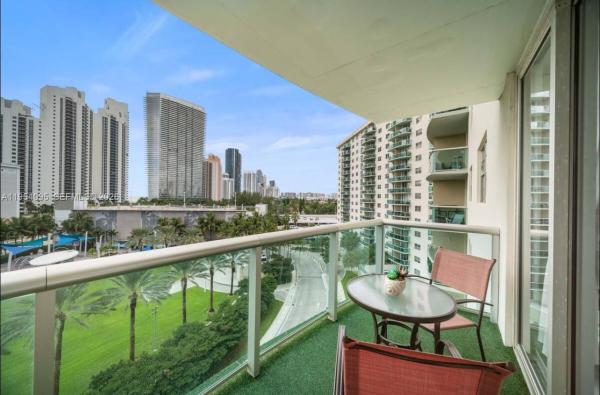 Ocean Reserve, 19370 Collins Ave #825, Sunny Isles Beach, Florida 33160, image 1