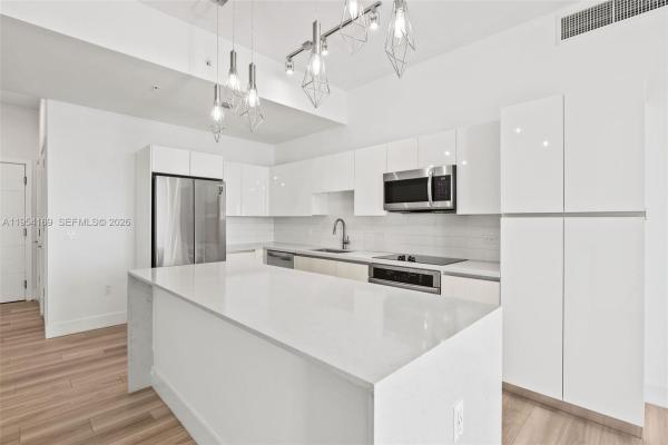 Mondrian Hallandale Beach Residences, 101 Diplomat Pkwy, Hallandale Beach, Florida 33009, image 2