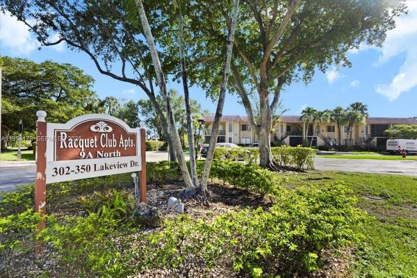 Racquet Club At Bonaventure, 302 Lakeview Dr #203, Weston, Florida 33326, image 1