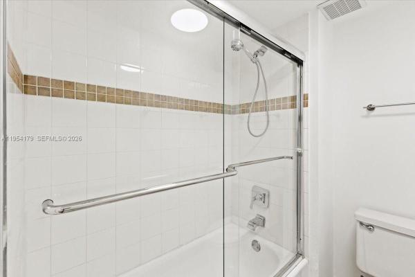 Racquet Club At Bonaventure, 302 Lakeview Dr #203, Weston, Florida 33326, image 1