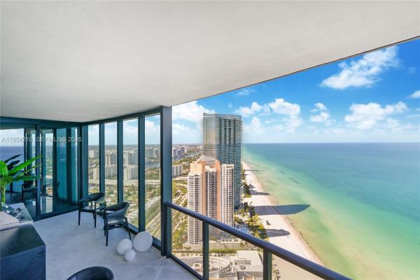Porsche Design Tower, 18555 Collins Ave #4305, Sunny Isles Beach, Florida 33160, image 1