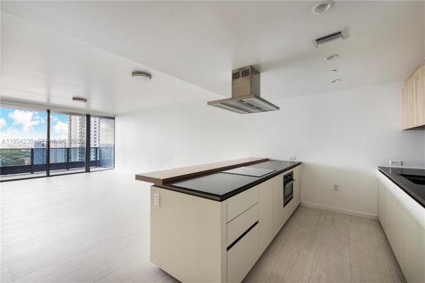 Brickell Flatiron, 1000 Brickell Plz #2411, Miami, Florida 33131, image 2