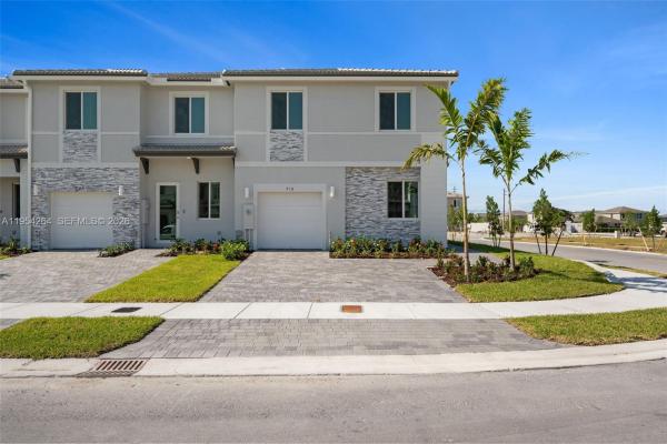 716 SE 14th Ct, Homestead, Florida 33034, image 1