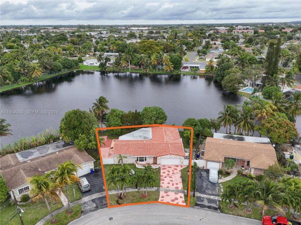 Oriole Estates, 3241 NW 40th St, Lauderdale Lakes, Florida 33309, image 1