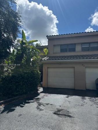 Cardinal Greens Townhouse, 8682 NW 40th St, Coral Springs, Florida 33065, image 1