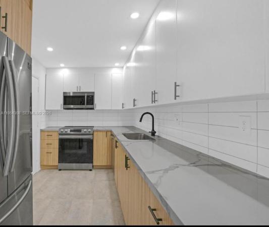 8315 SW 72nd Ave #201B, Unincorporated Dade County, Florida 33143, image 1