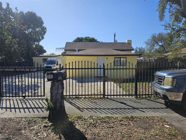 1148 NW 100th St, Unincorporated Dade County, Florida 33150, image 1