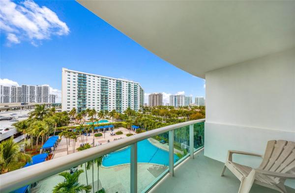 Ocean Reserve, 19370 Collins Ave #502, Sunny Isles Beach, Florida 33160, image 1