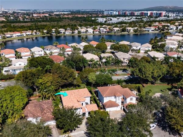 Venetia At Doral Isles, 11113 NW 71st Ter, Doral, Florida 33178, image 2