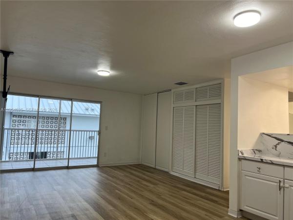 Indies, 195 Sunrise Dr #6, Key Biscayne, Florida 33149, image 1