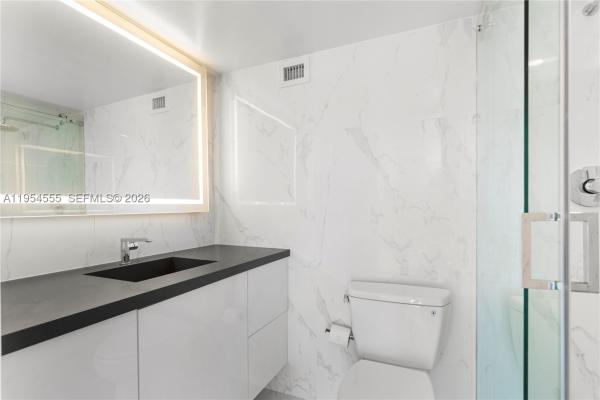 Mirasol Ocean Towers, 2655 Collins Ave #2506, Miami Beach, Florida 33140, image 1