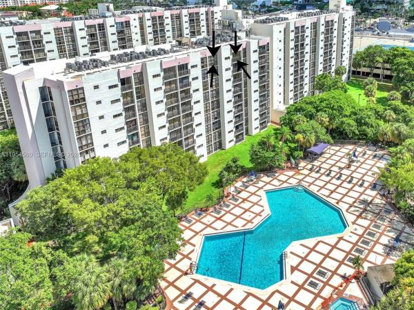 Plaza Of The Americas, 17011 N Bay Rd #912, Sunny Isles Beach, Florida 33160, image 1