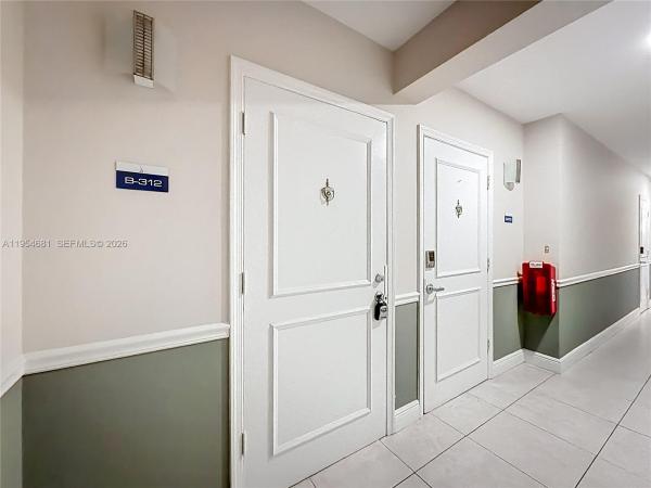 Village At Harbor Beach, 2424 SE 17th Cswy #312B, Fort Lauderdale, Florida 33316, image 1