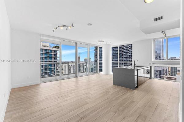 The Bond On Brickell, 1080 Brickell Ave #3909, Miami, Florida 33131, image 2