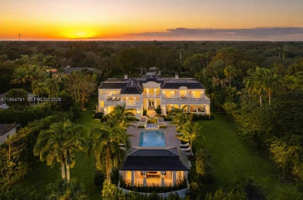 Casa Paradiso, 13291 Old Cutler Rd, Pinecrest, Florida 33156, image 3