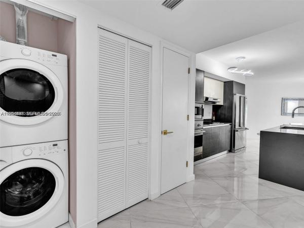 O Residences, 9821 E Bay Harbor Dr #302, Bay Harbor Islands, Florida 33154, image 2