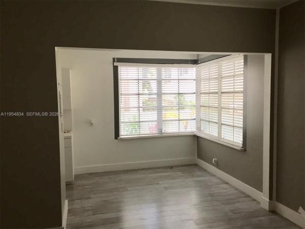 Art Deco, 610 8th St #103, Miami Beach, Florida 33139, image 3
