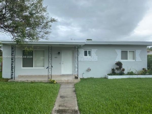 9435 SW 39th St, Unincorporated Dade County, Florida 33165, image 1