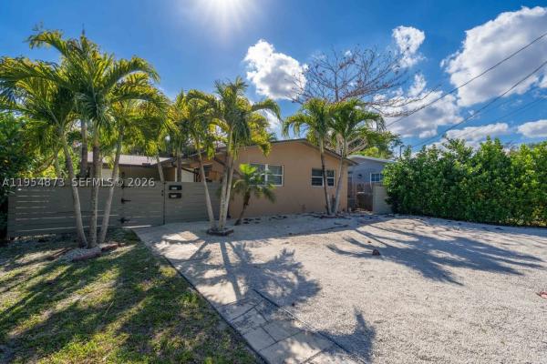 Ojus Park, 2470 NE 182nd Ter, North Miami Beach, Florida 33160, image 1