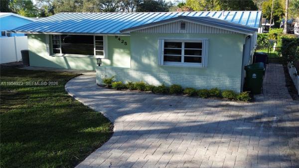 Summertime Isles, 9425 SW 51st Pl, Cooper City, Florida 33328, image 2