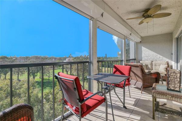 Hi-Greens Of Inverrary, 5860 NW 44th St #711, Lauderhill, Florida 33319, image 1