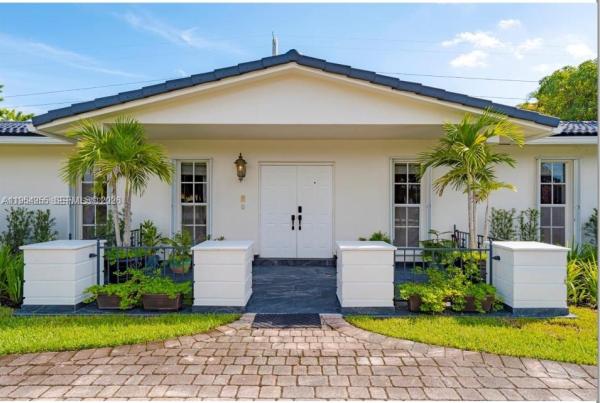 13371 SW 97th Ct, Unincorporated Dade County, Florida 33176, image 1