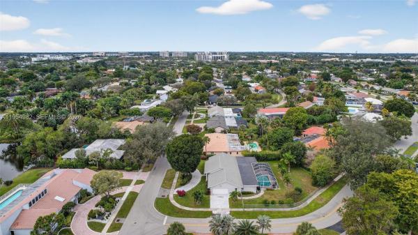 Eldorado Estates In Plantation, 7141 SW 7th St, Plantation, Florida 33317, image 2