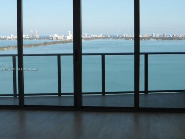 Icon Bay, 460 NE 28th St #2501, Miami, Florida 33137, image 1