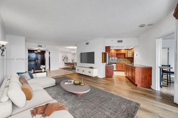 Hamptons West, 20281 E Country Club Dr #210, Aventura, Florida 33180, image 3