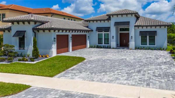 Parkland Bay, 12435 S Parkland Bay Trl, Parkland, Florida 33076, image 2