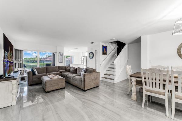 6934 SW 164th Ct, Unincorporated Dade County, Florida 33193, image 1