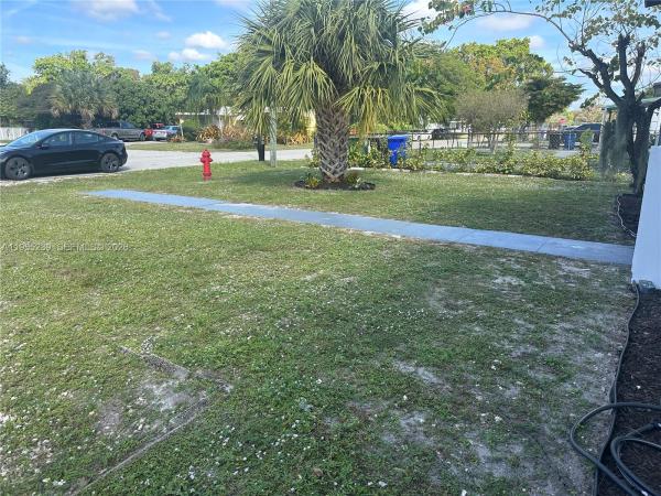 Lauderdale Manors, 1308 NW 13th Ct, Fort Lauderdale, Florida 33311, image 2
