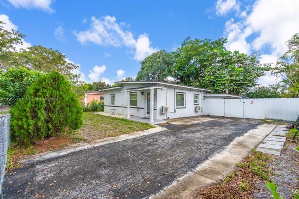 Nichols Heights, 13800 NW 2nd Ave, North Miami, Florida 33168, image 2