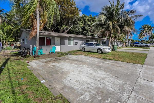 Newport, 933 NW 11th St, Homestead, Florida 33030, image 3