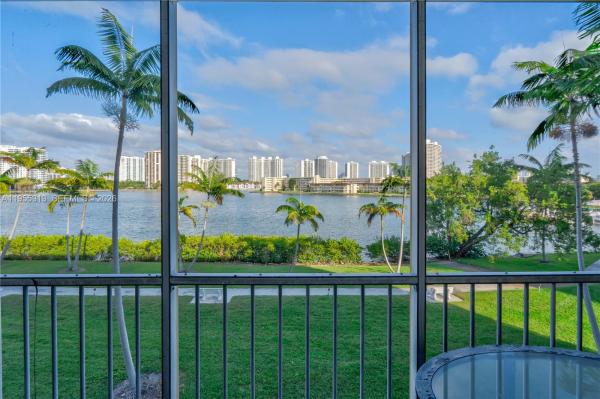 Point East, 2861 Leonard Dr #F311, Aventura, Florida 33160, image 2
