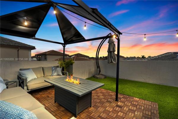 4809 NW 83rd Pkwy, Doral, Florida 33166, image 2